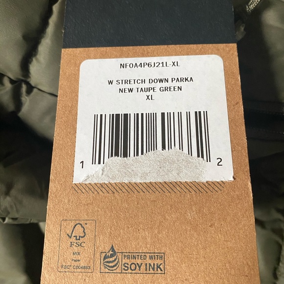 The North Face Stretch Down Parka - Picture 15 of 16